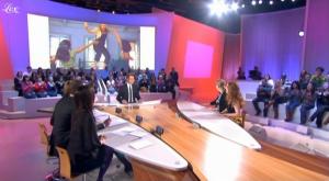 Elise Chassaing dans le Grand Journal De Canal Plus - 05/02/09 - 2