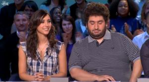 Elise Chassaing dans le Grand Journal De Canal Plus - 06/02/09 - 3