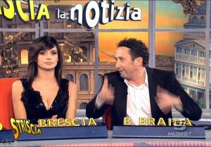 Rossella Brescia dans Striscia La Notizia - 17/01/09 - 3