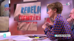 Mélanie Taravant dans C l'Hebdo - 05/11/22 - 10