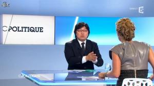 Caroline Roux dans C Politique - 09/09/12 - 29