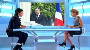 Caroline Roux dans C Politique - 09/09/12 - 32