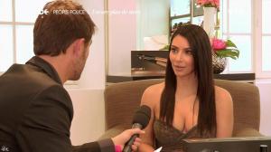 Kim Kardashian dans 50 Minutes Inside - 18/04/15 - 03
