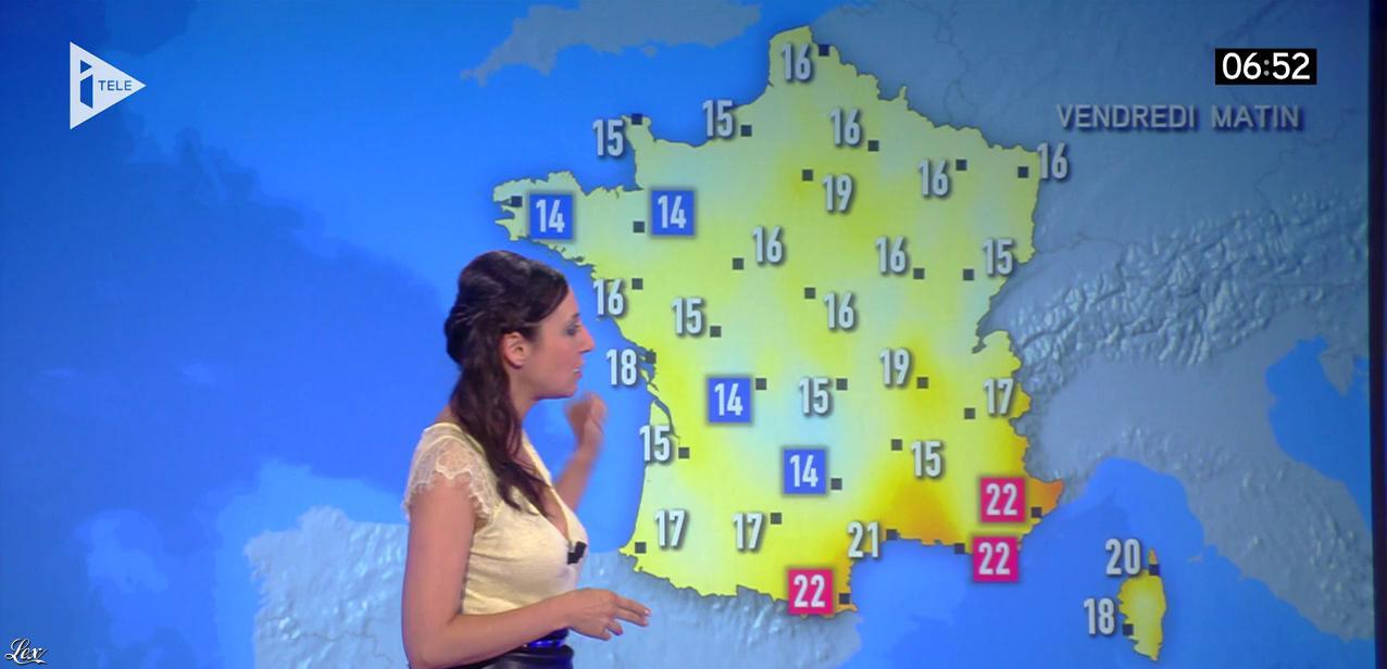 Marlène Duret à la Météo de i>Télé. Diffusé à la télévision le 29/07/16.