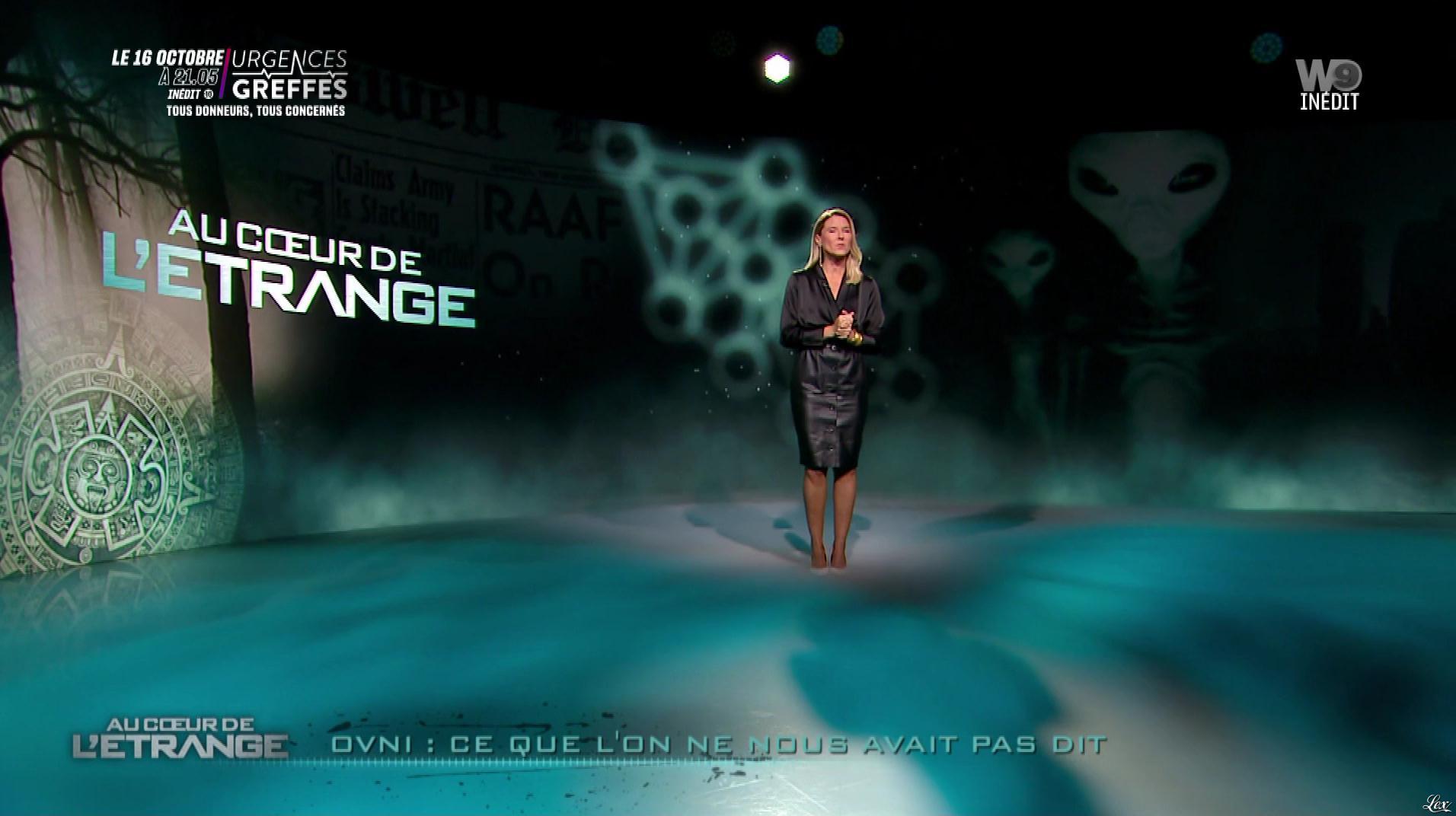 Stéphanie Renouvin dans Au Coeur de l'Etrange. Diffusé à la télévision le 08/10/19.