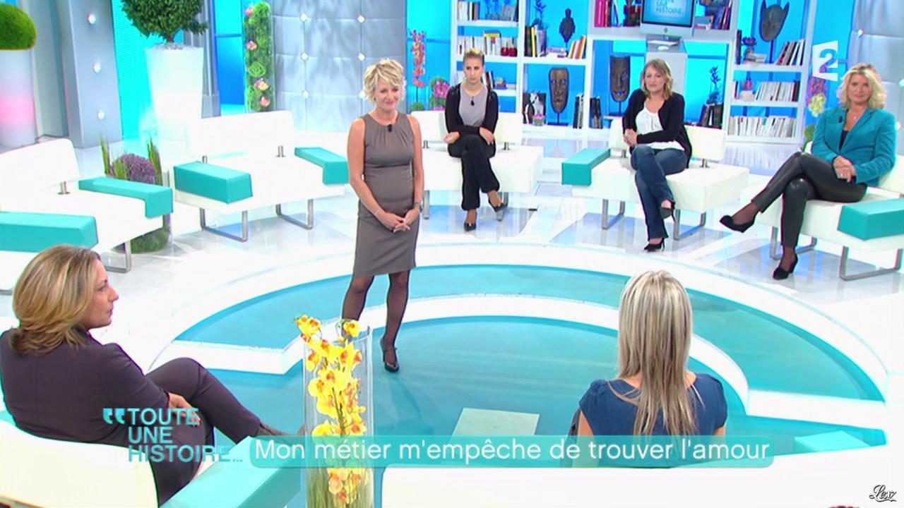 Sophie Davant, Valérie et Laetitia dans Toute une Histoire. Diffusé à la télévision le 31/10/11.