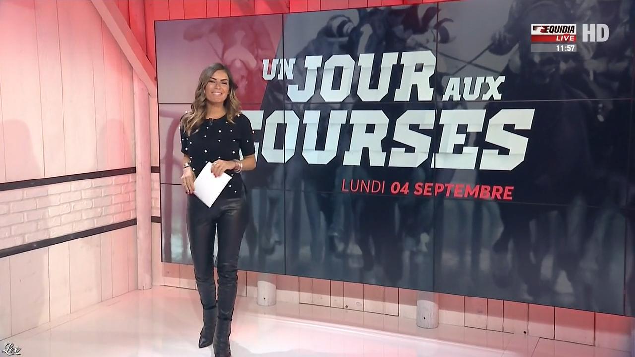 Amélie Bitoun dans un Jour aux Courses. Diffusé à la télévision le 04/09/17.