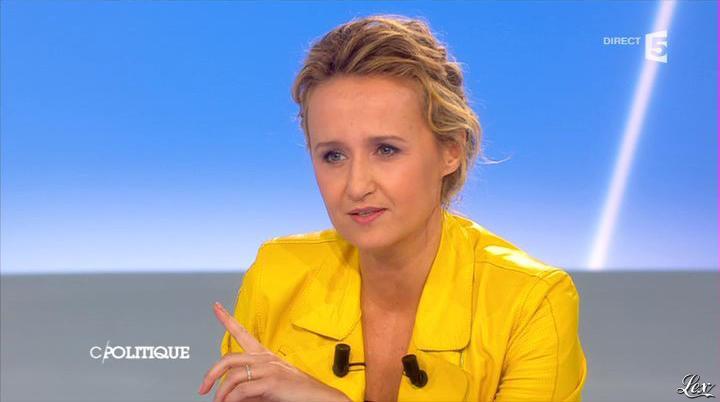 Caroline Roux dans C Politique. Diffusé à la télévision le 03/03/13.