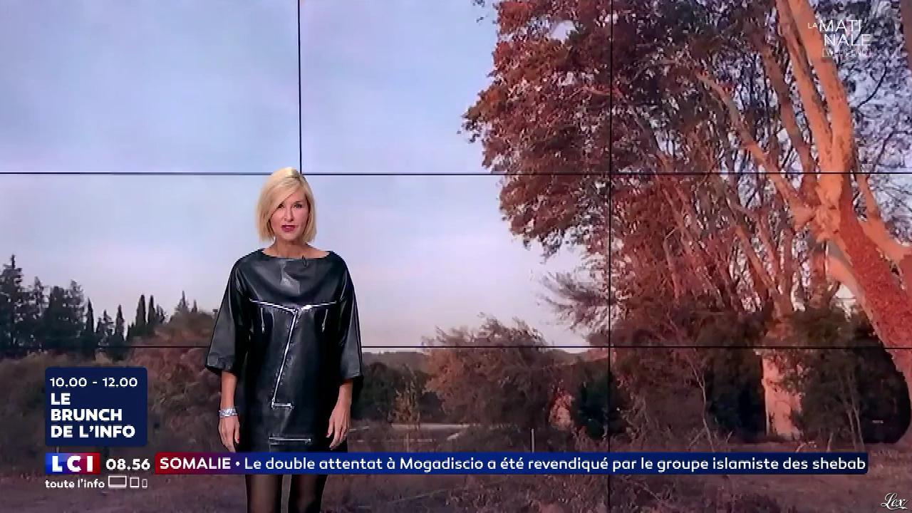 Karine Fauvet dans la Matinale Week-End. Diffusé à la télévision le 29/10/17.