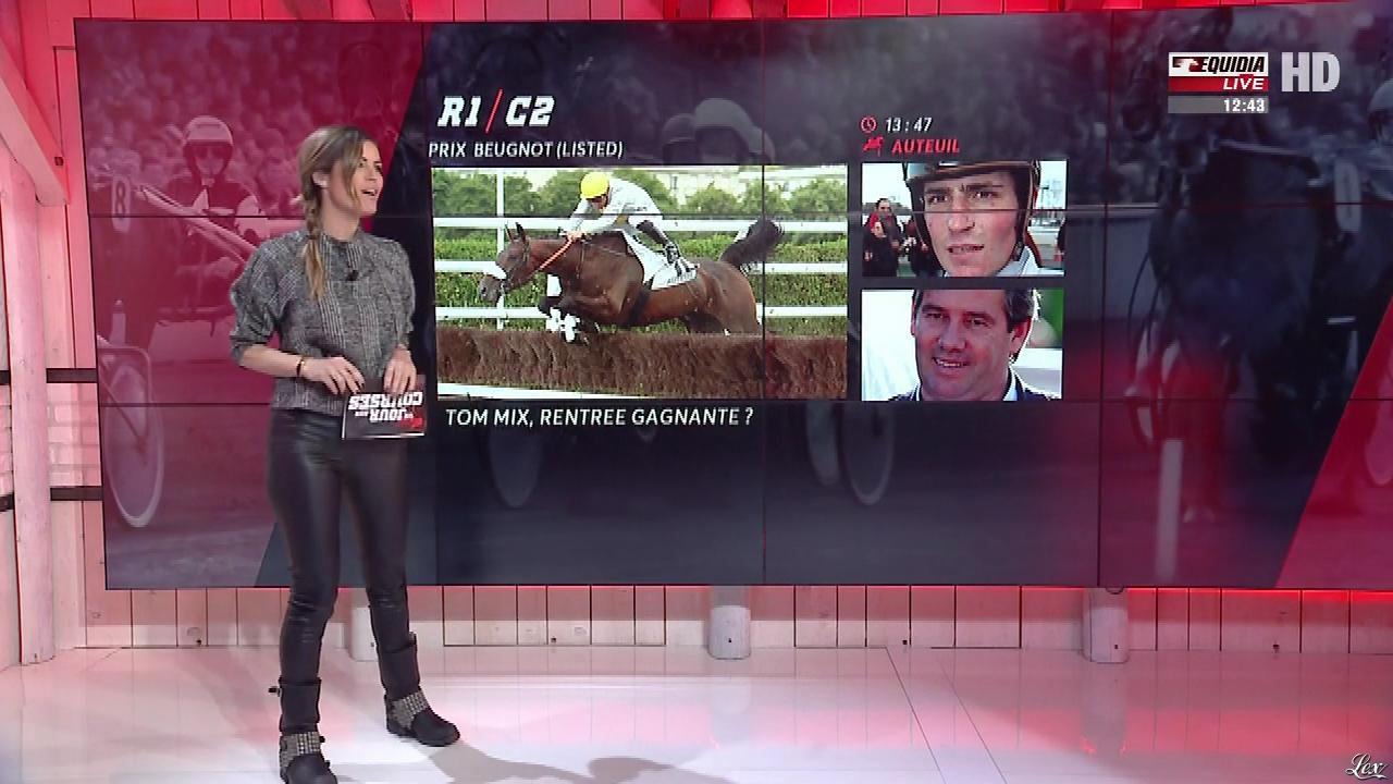 Amélie Bitoun dans un Jour aux Courses. Diffusé à la télévision le 28/02/17.