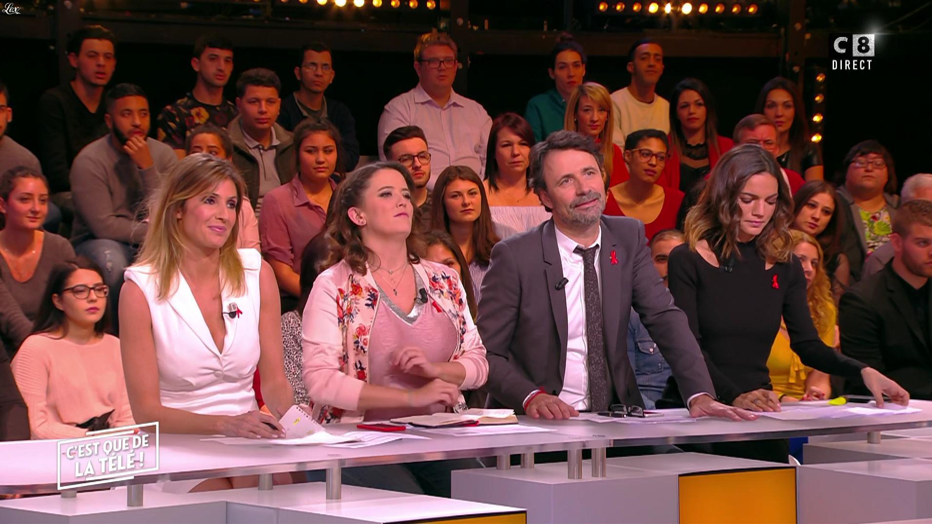 Caroline Ithurbide dans c'est Que de la Télé. Diffusé à la télévision le 01/12/17.
