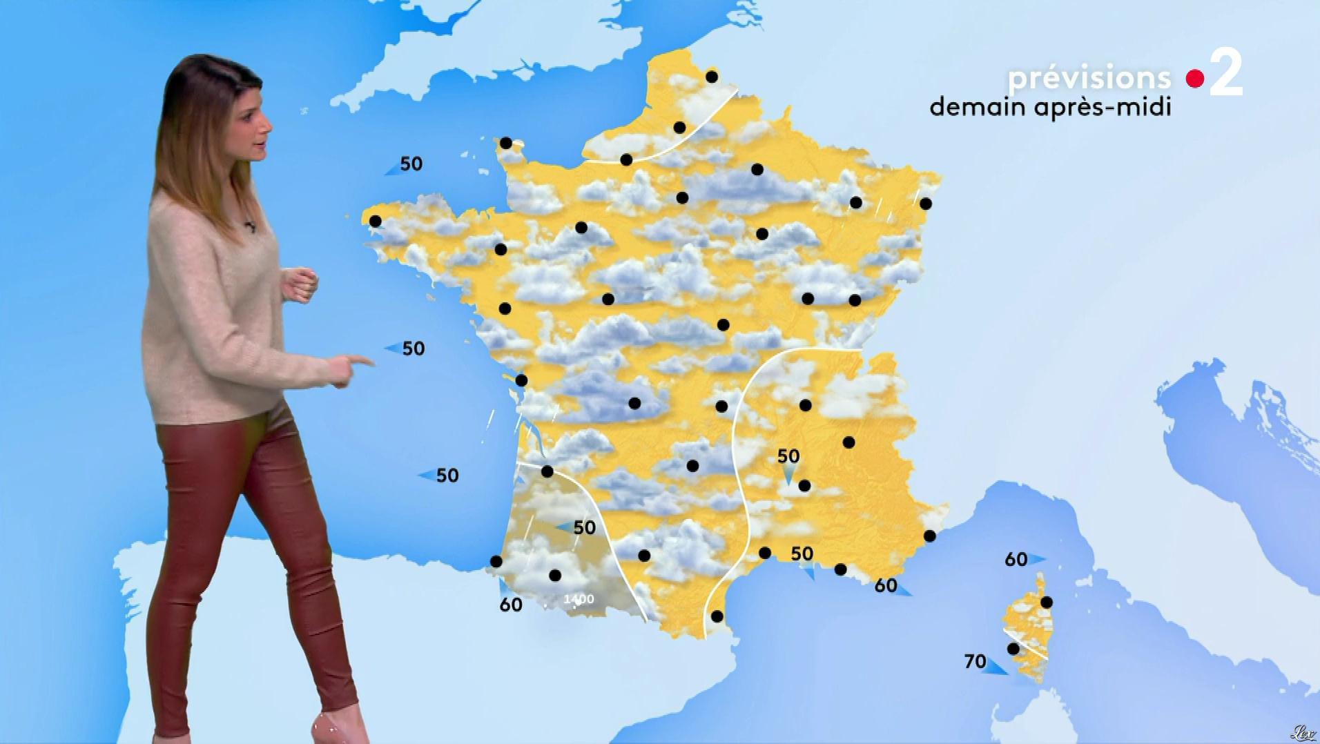 Chloé Nabédian à la Météo de Midi. Diffusé à la télévision le 17/01/20.