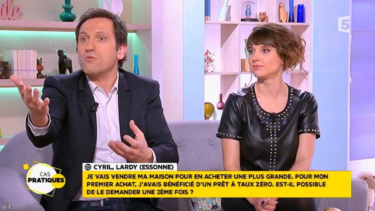 Mélanie Taravant dans la Quotidienne. Diffusé à la télévision le 29/01/16.