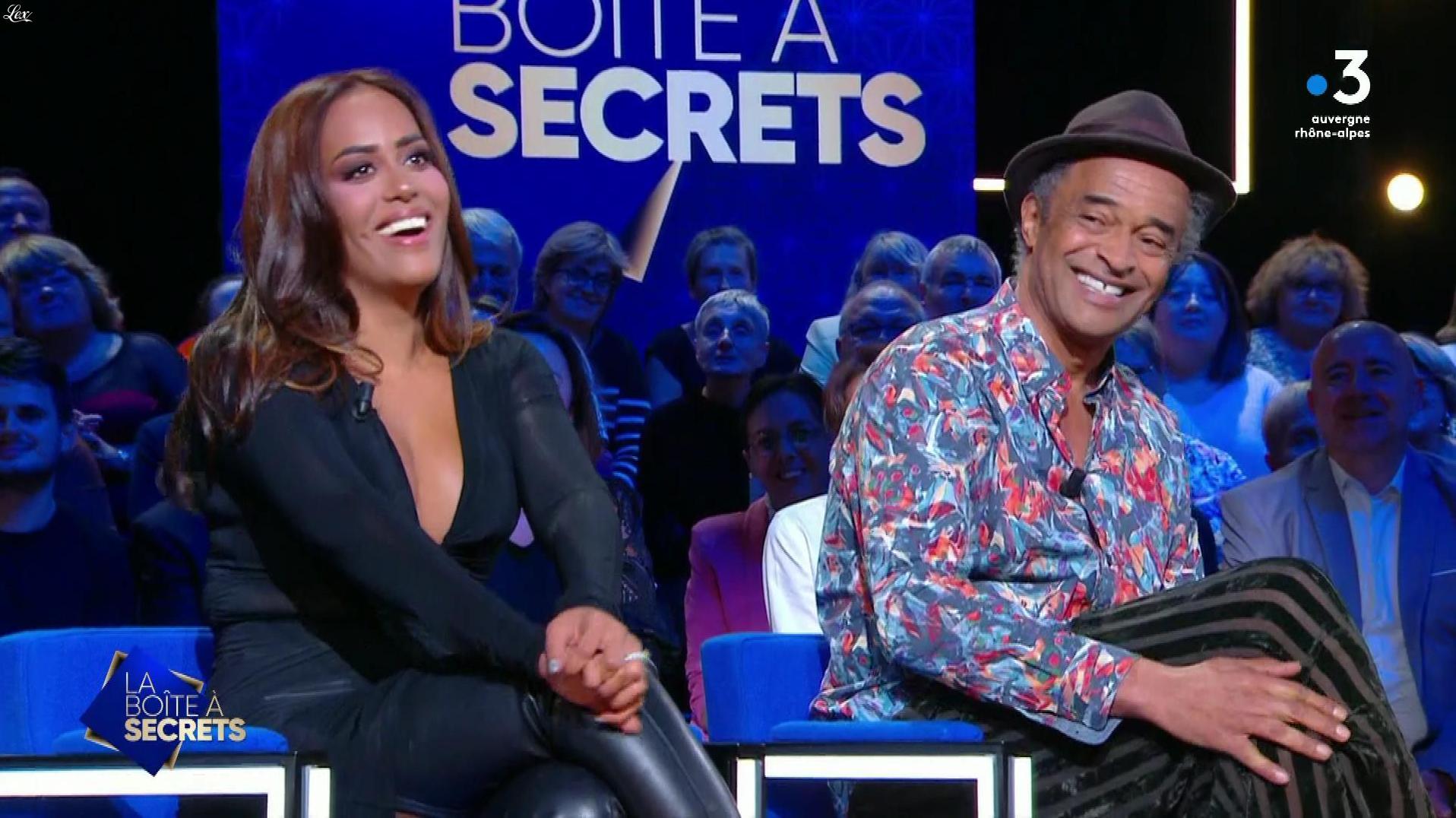 Amel Bent dans la Boite à Secrets. Diffusé à la télévision le 21/10/22.