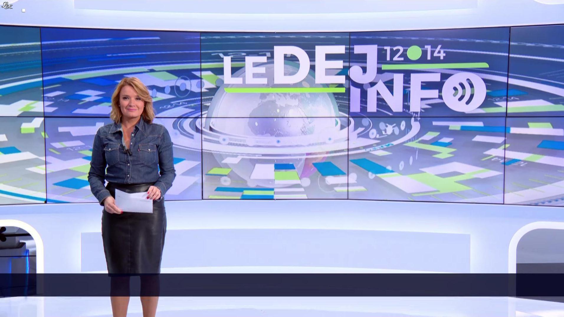 Pascale De La Tour Du Pin dans le Dej Info. Diffusé à la télévision le 15/10/21.