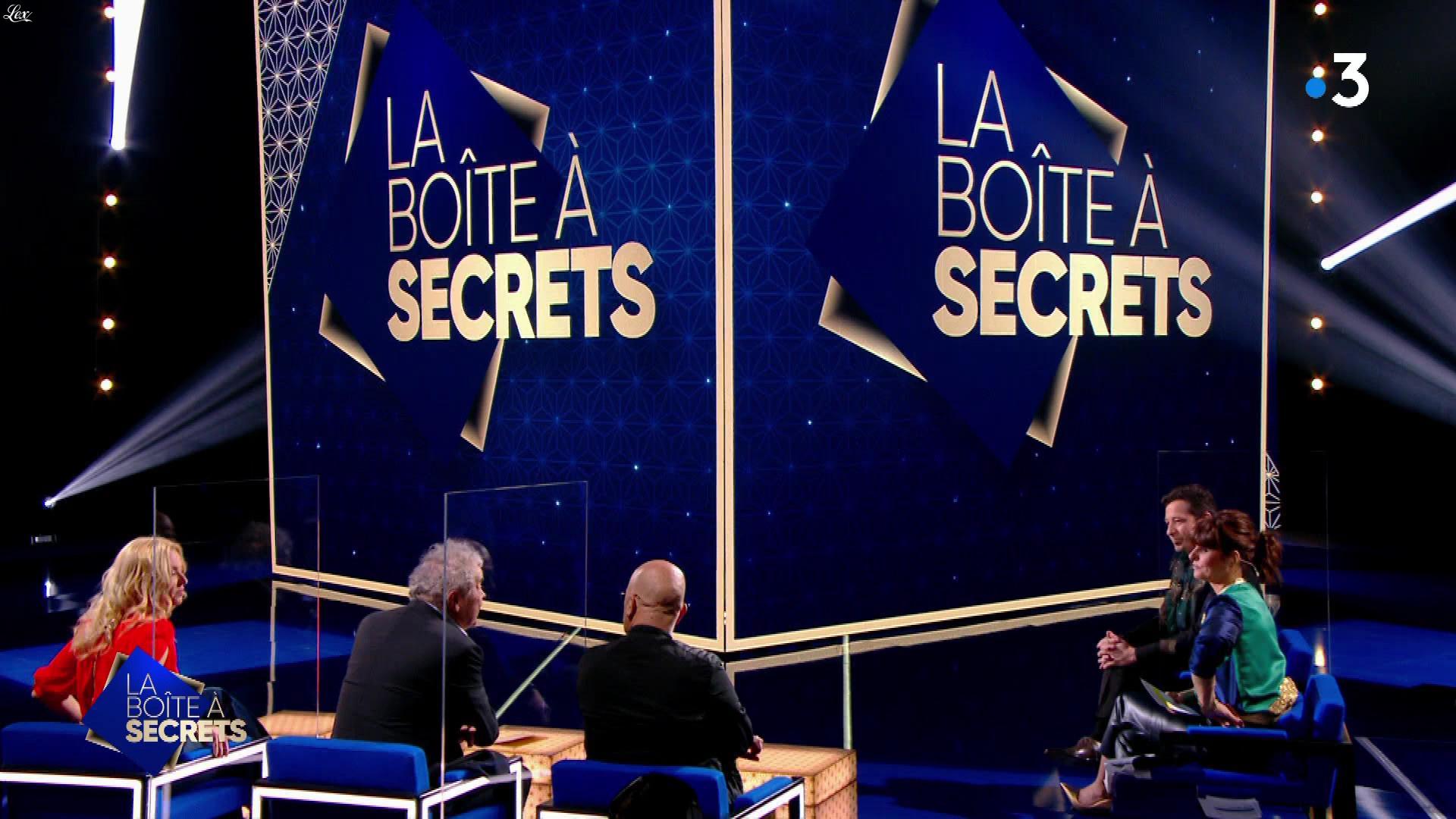 Faustine Bollaert dans la Boite à Secrets. Diffusé à la télévision le 09/09/21.